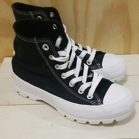 CONVERSE CHUCK TAYLOR ALL STAR LUGGED Sneakers Wmn's Size 6 1/2 - Picture 1 of 9
